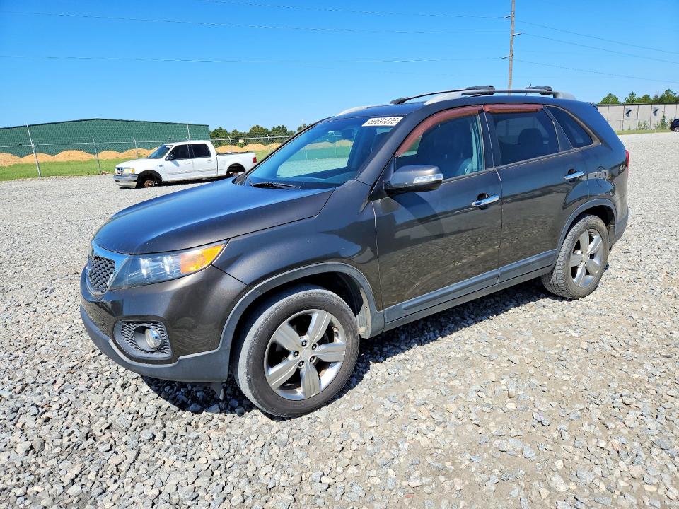 69691826 :رقم المزاد ، 5XYKU3A66DG343994 vin ، 2013 Kia Sorento مزاد بيع