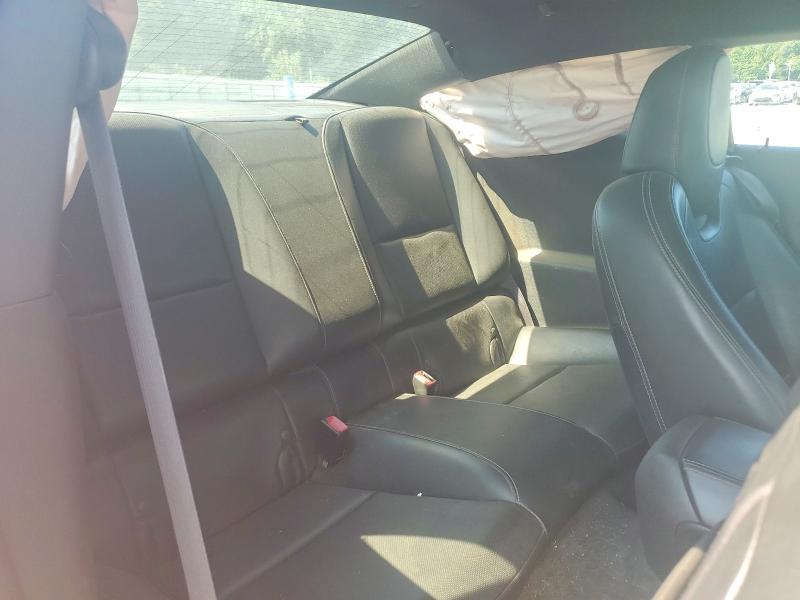 67732726 :رقم المزاد ، 2G1FF1E33F9159975 vin ، 2015 Chevrolet Camaro مزاد بيع