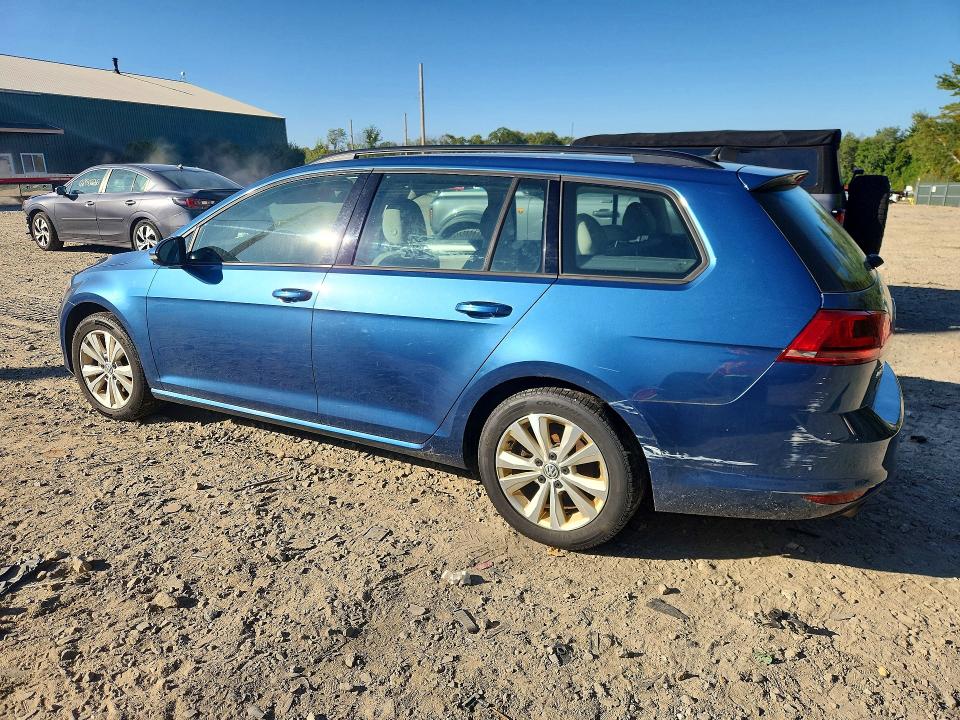 68333136 :رقم المزاد ، 3VW017AU9HM511722 vin ، 2017 Volkswagen Golf Sportwagen مزاد بيع