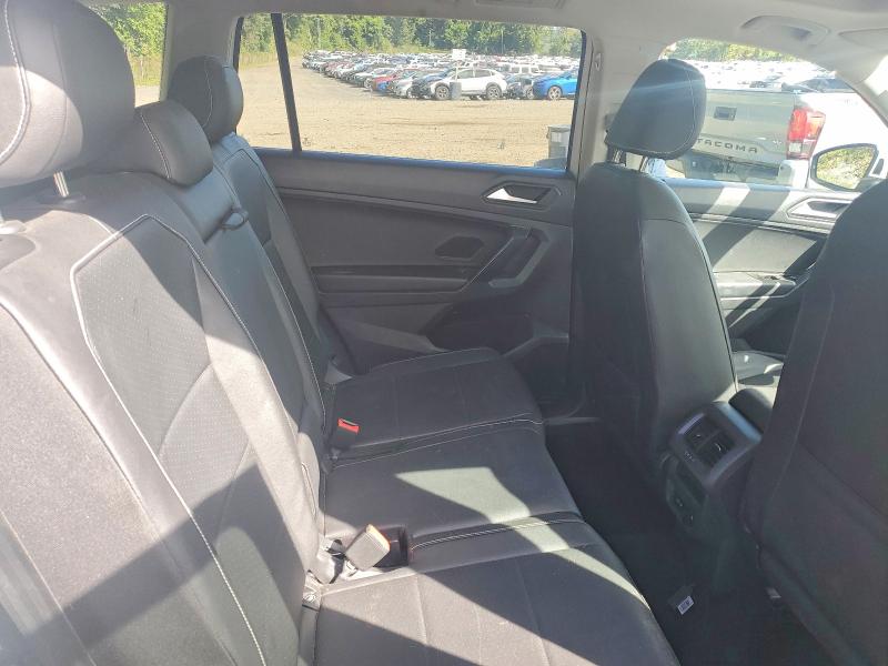 69744706 :رقم المزاد ، 3VV2B7AX9MM004382 vin ، 2021 Volkswagen Tiguan مزاد بيع
