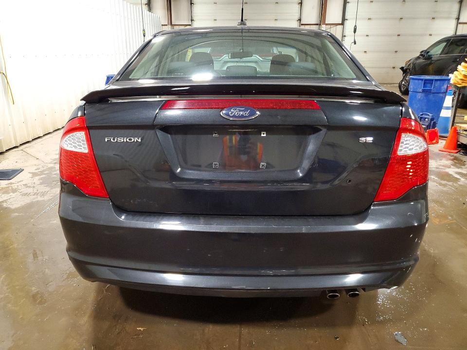 70230736 :رقم المزاد ، 3FAHP0HA0AR230334 vin ، 2010 Ford Fusion مزاد بيع