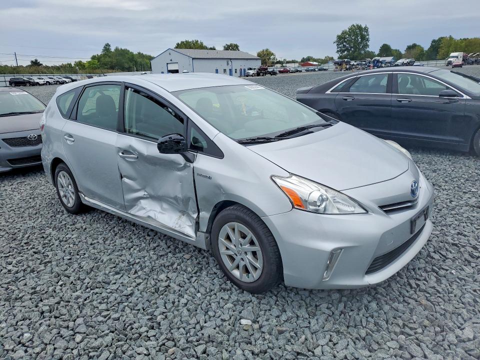 2013 Toyota Prius V მანქანა იყიდება აუქციონზე, vin: JTDZN3EU2D3276769, აუქციონის ნომერი: 69882446