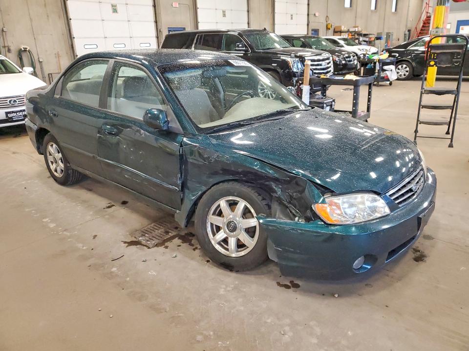 69011586 :رقم المزاد ، KNAFB121425156903 vin ، 2002 Kia Spectra مزاد بيع