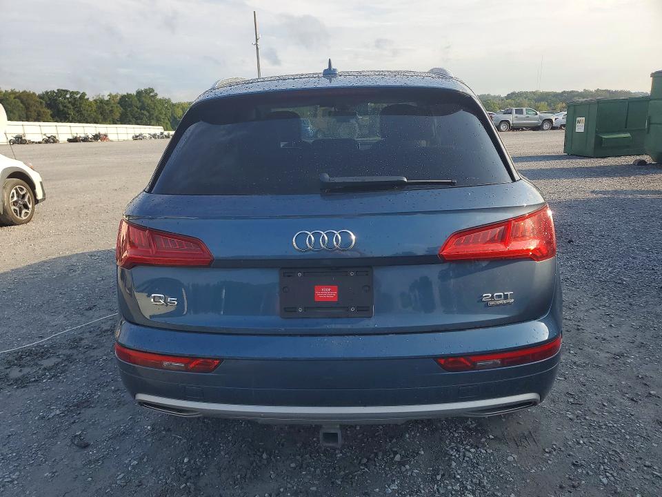 2018 Audi Q5 მანქანა იყიდება აუქციონზე, vin: WA1CNAFY2J2068687, აუქციონის ნომერი: 69735806