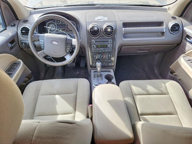 69820586 :رقم المزاد ، 1FMDK02W98GA01739 vin ، 2008 Ford Taurus X مزاد بيع