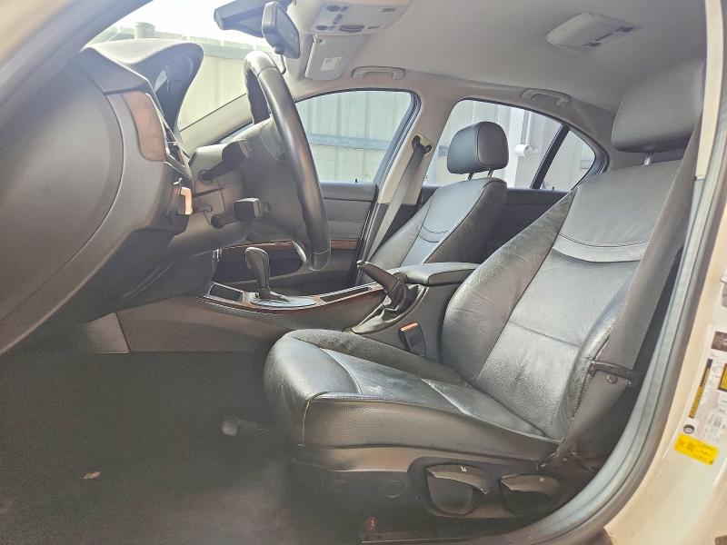 67333006 :رقم المزاد ، WBAPH7G5XBNM56155 vin ، 2011 Bmw 328 مزاد بيع