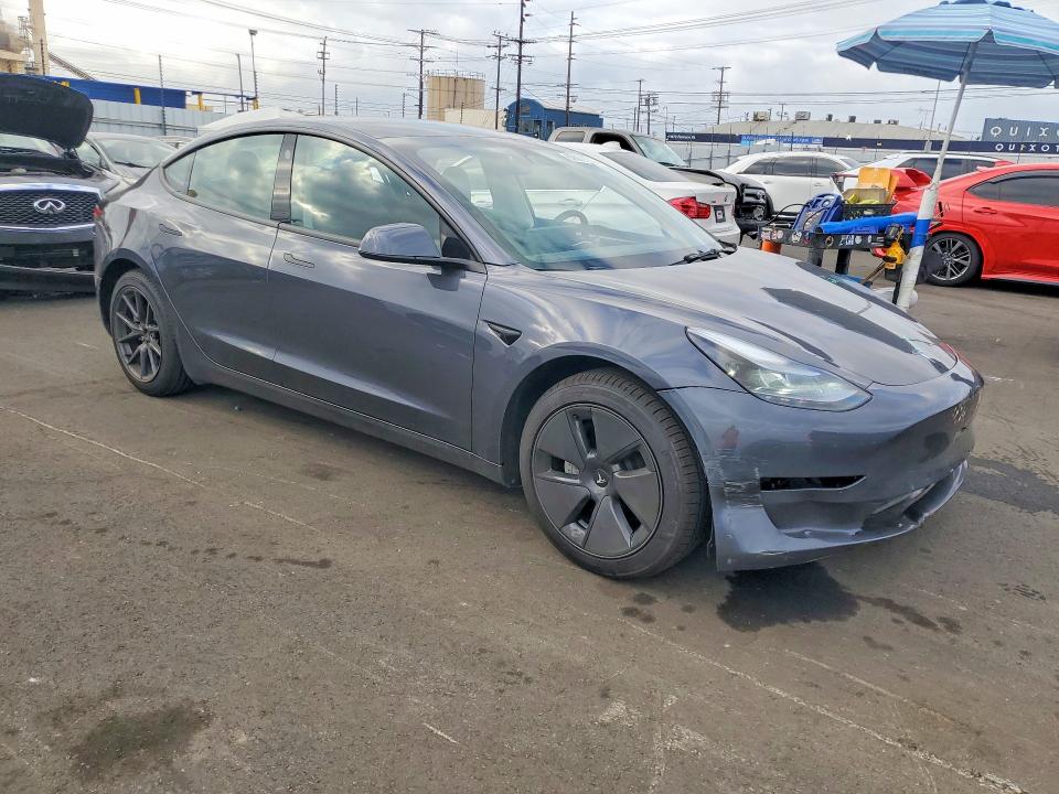 69008006 :رقم المزاد ، 5YJ3E1EA5PF686604 vin ، 2023 Tesla Model 3 مزاد بيع