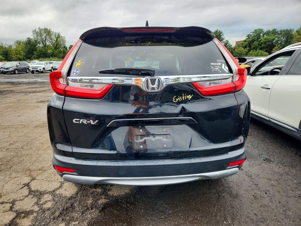 69007196 :رقم المزاد ، 7FARW1H81JE016057 vin ، 2018 Honda Cr-v مزاد بيع