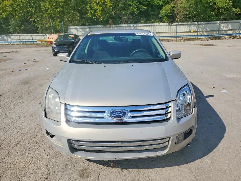 67694566 :رقم المزاد ، 3FAHP07Z39R217936 vin ، 2009 Ford Fusion مزاد بيع