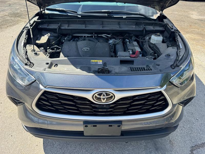 70570606 :رقم المزاد ، 5TDGZRBHXNS249793 vin ، 2022 Toyota Highlander مزاد بيع