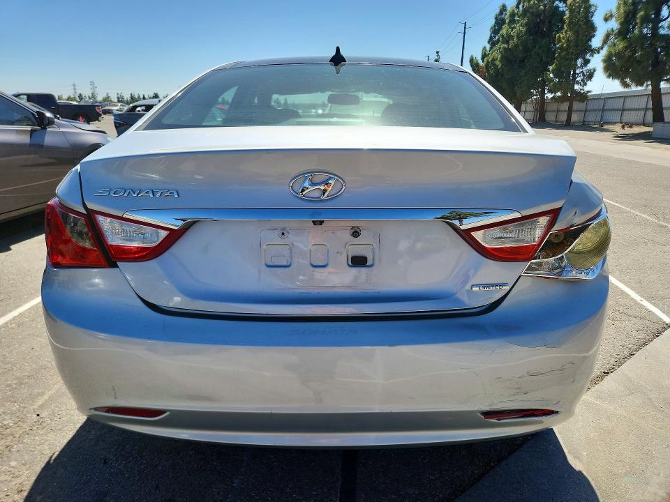 71155596 :رقم المزاد ، 5NPEC4AC4CH330714 vin ، 2012 Hyundai Sonata مزاد بيع