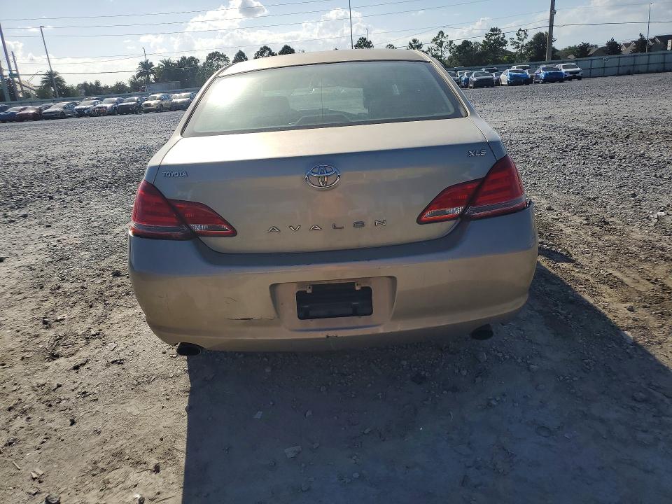 69507936 :رقم المزاد ، 4T1BK36B65U053858 vin ، 2005 Toyota Avalon مزاد بيع