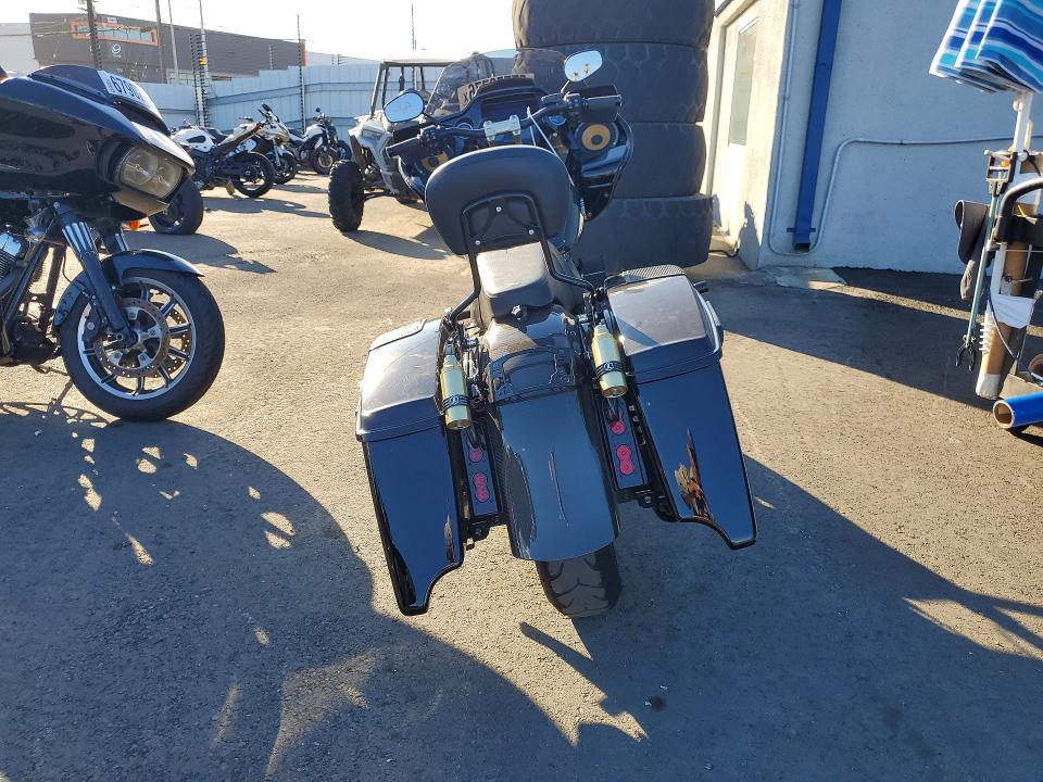 67753776 :رقم المزاد ، 1HD1KTP28MB676258 vin ، 2021 Harley-davidson Fltrxs مزاد بيع