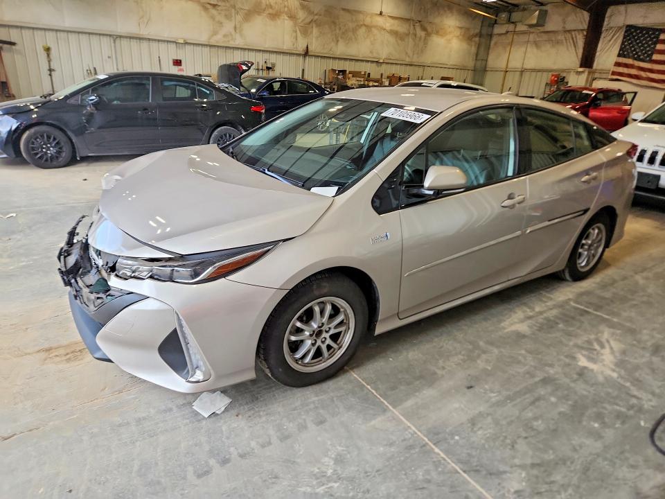 2020 Toyota Prius Prime მანქანა იყიდება აუქციონზე, vin: JTDKARFP1L3126563, აუქციონის ნომერი: 70105966