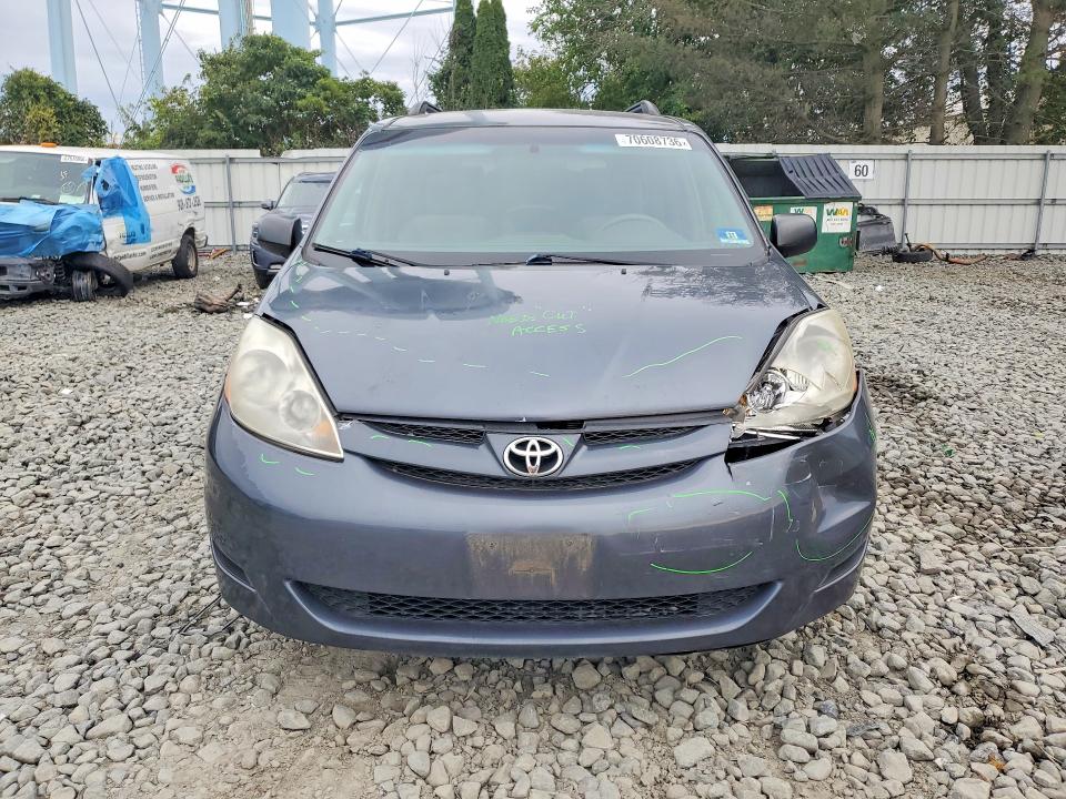 70608736 :رقم المزاد ، 5TDZK23C08S134910 vin ، 2008 Toyota Sienna مزاد بيع