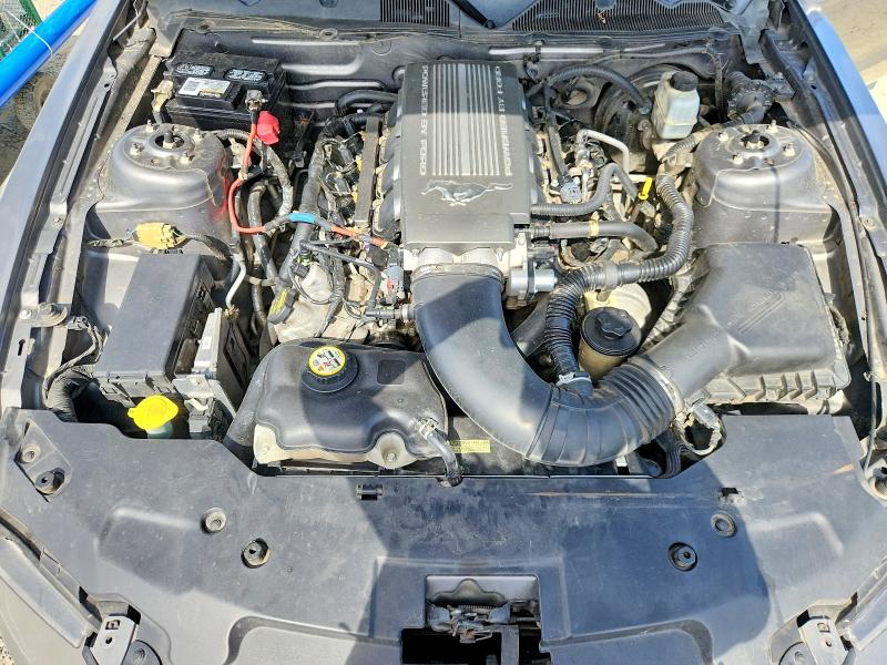 2010 Ford Mustang მანქანა იყიდება აუქციონზე, vin: 1ZVBP8CH0A5111542, აუქციონის ნომერი: 69823936