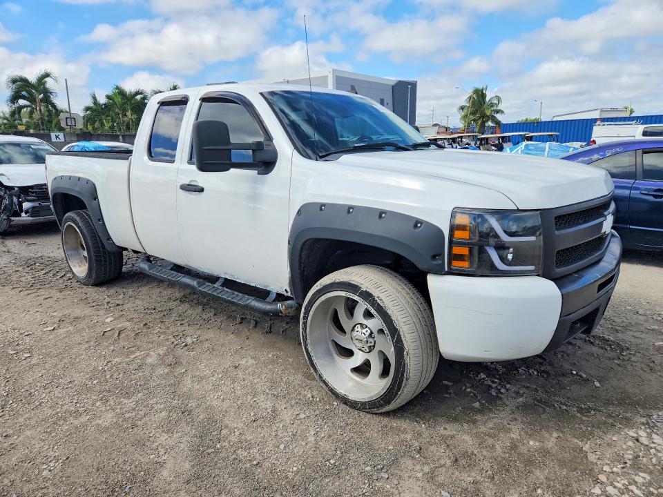 Продажа на аукционе авто 2010 Chevrolet Silverado, vin: 1GCSKSE31AZ119156, номер лота: 70406726