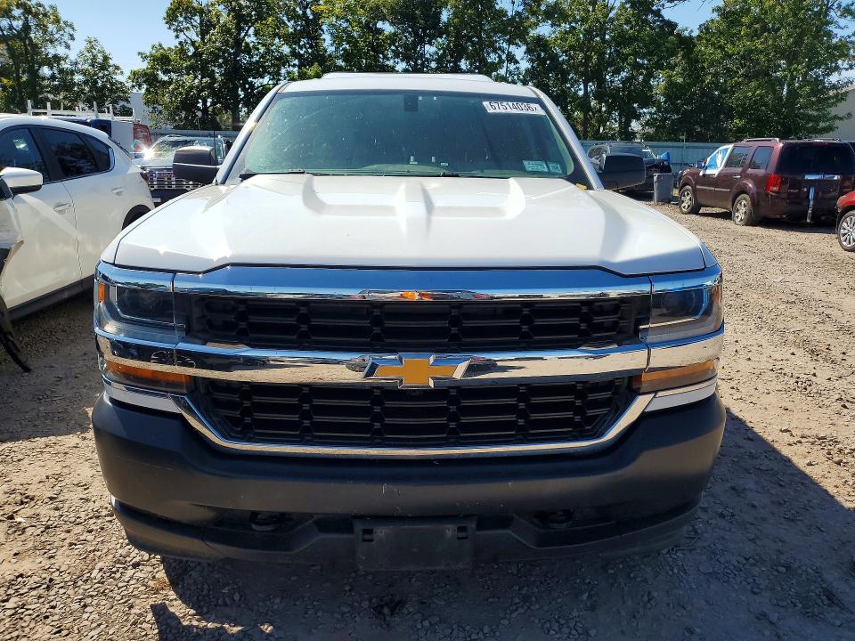 Продаж на аукціоні авто 2018 Chevrolet Silverado, vin: 1GCUKNEC2JF152470, номер лоту: 67514036