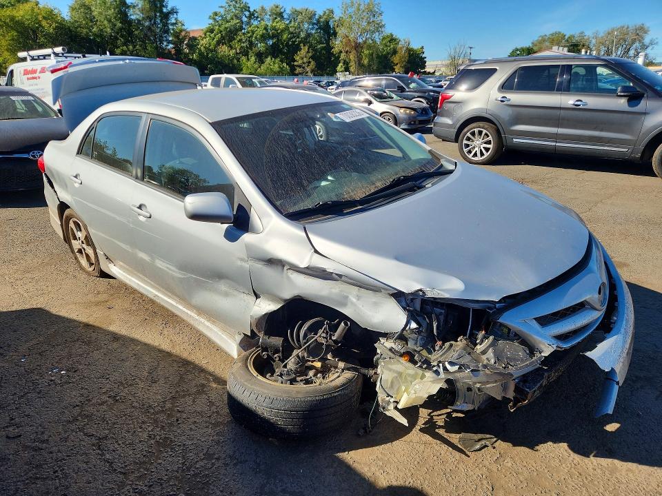Aukcja sprzedaży 2013 Toyota Corolla, vin: 2T1BU4EE2DC077988, numer aukcji: 70036236