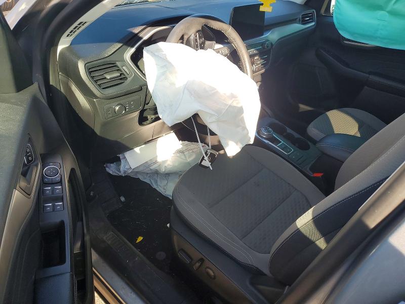 Продажа на аукционе авто 2022 Ford Escape, vin: 1FMCU9G64NUB38975, номер лота: 68803246