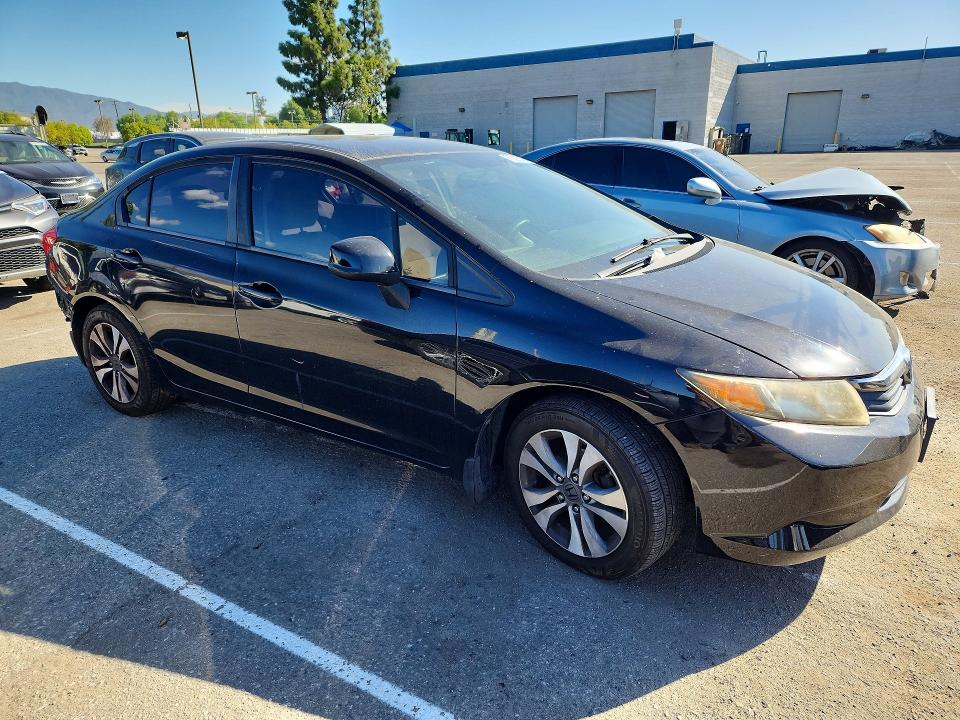 2012 Honda Civic მანქანა იყიდება აუქციონზე, vin: 19XFB2F56CE353051, აუქციონის ნომერი: 70822716