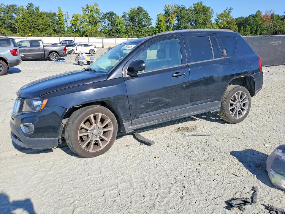 67501436 :رقم المزاد ، 1C4NJDEB0GD684118 vin ، 2016 Jeep Compass مزاد بيع