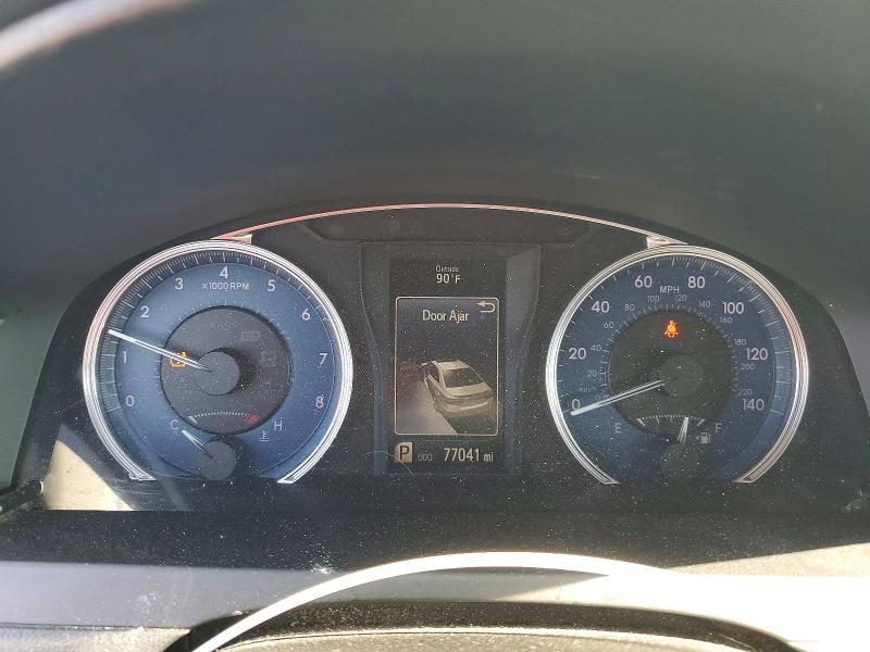 67363486 :رقم المزاد ، 4T1BF1FK0HU269900 vin ، 2017 Toyota Camry مزاد بيع