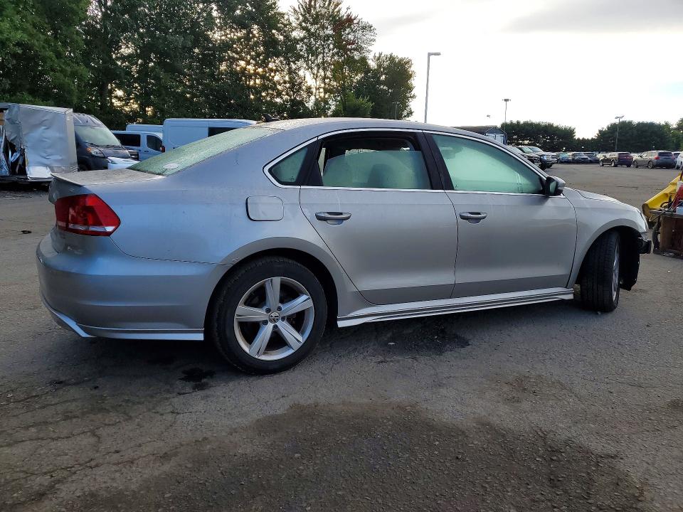 Продаж на аукціоні авто 2013 Volkswagen Passat, vin: 1VWBP7A36DC071064, номер лоту: 70180906