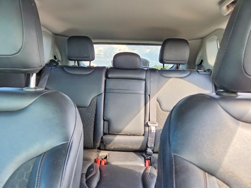 68416596 :رقم المزاد ، 3C4NJDBB4JT103726 vin ، 2018 Jeep Compass مزاد بيع