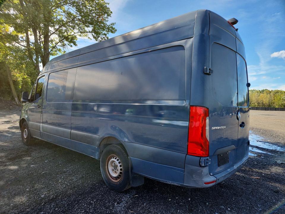 70183946 :رقم المزاد ، WD4PF1CD2KP133070 vin ، 2019 Mercedes-benz Sprinter مزاد بيع