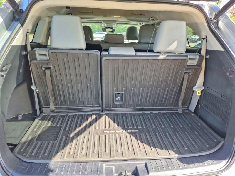 67990366 :رقم المزاد ، 5TDKDRBH4PS042120 vin ، 2023 Toyota Highlander مزاد بيع
