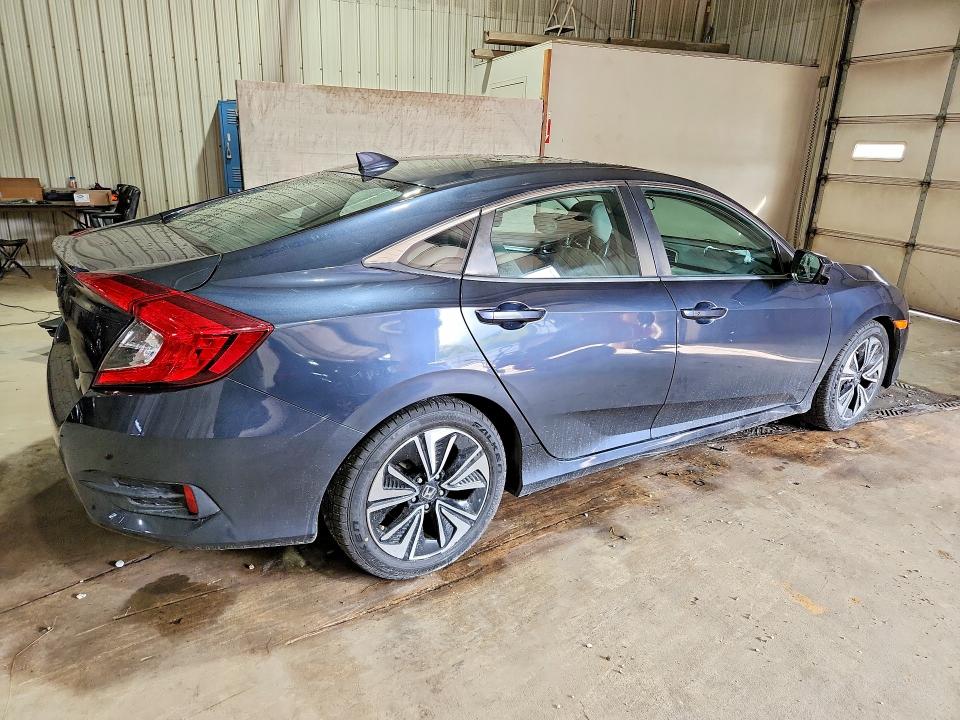 Продаж на аукціоні авто 2018 Honda Civic, vin: 2HGFC1F35JH640390, номер лоту: 69422726