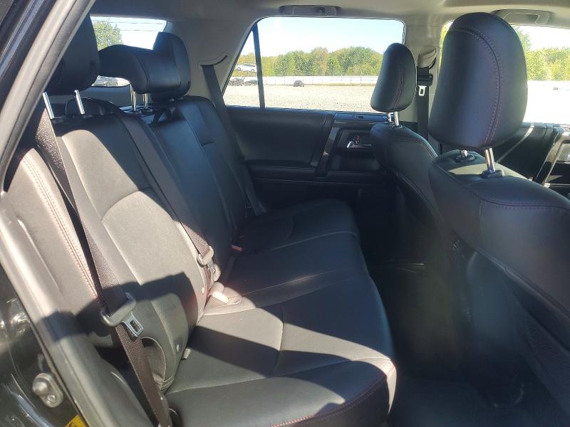 69079796 :رقم المزاد ، JTERU5JR5R6290263         vin ، 2024 Toyota 4runner مزاد بيع