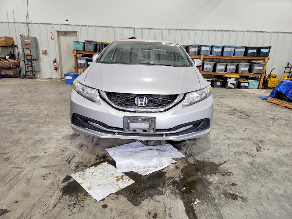 Продаж на аукціоні авто 2013 Honda Civic, vin: 2HGFB2F50DH568979, номер лоту: 69301736