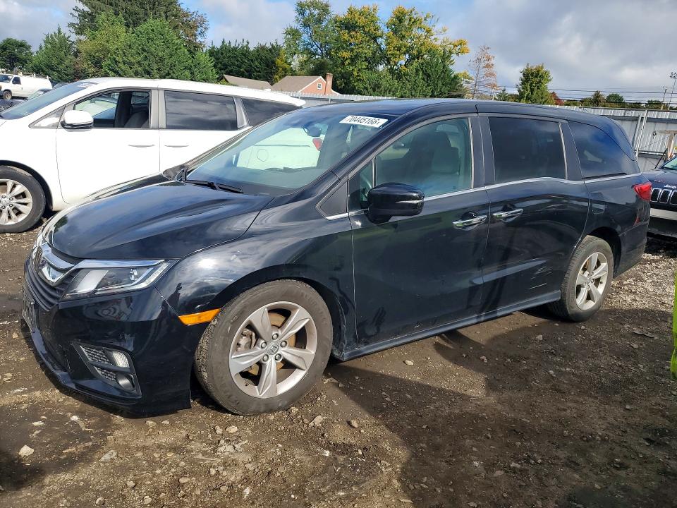 Продажа на аукционе авто 2018 Honda Odyssey, vin: 5FNRL6H79JB035660, номер лота: 70445166