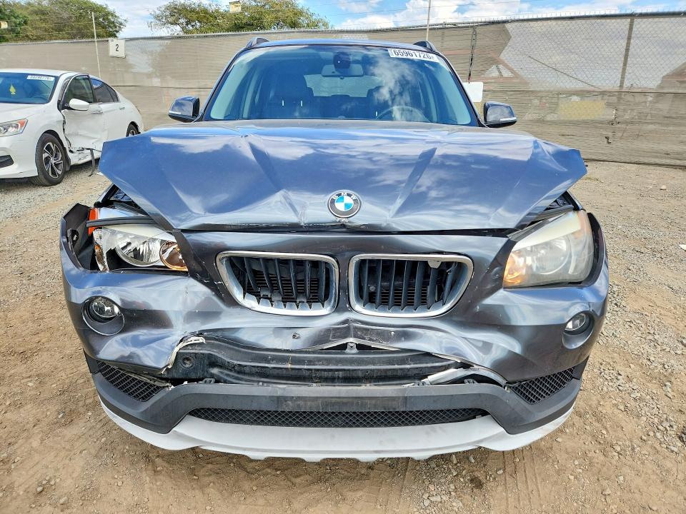 65961726 :رقم المزاد ، WBAVM1C57FV315376 vin ، 2015 Bmw X1 مزاد بيع