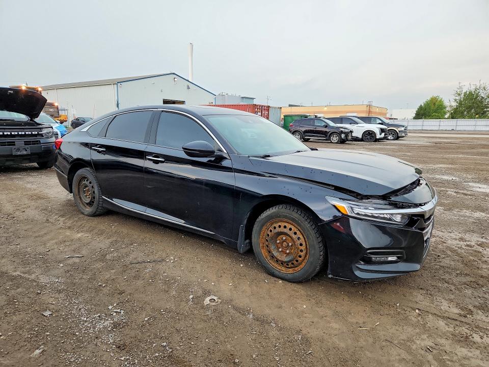65036286 :رقم المزاد ، 1HGCV1F5XJA806612 vin ، 2018 Honda Accord مزاد بيع