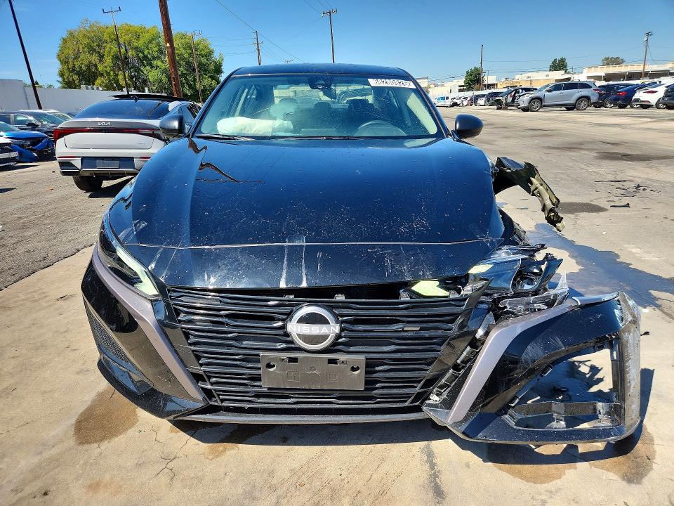 68280826 :رقم المزاد ، 1N4BL4DV5TN310171 vin ، 2026 Nissan Altima مزاد بيع