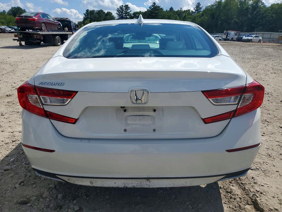 Продажа на аукционе авто 2018 Honda Accord, vin: 1HGCV1F1XJA034030, номер лота: 67249316