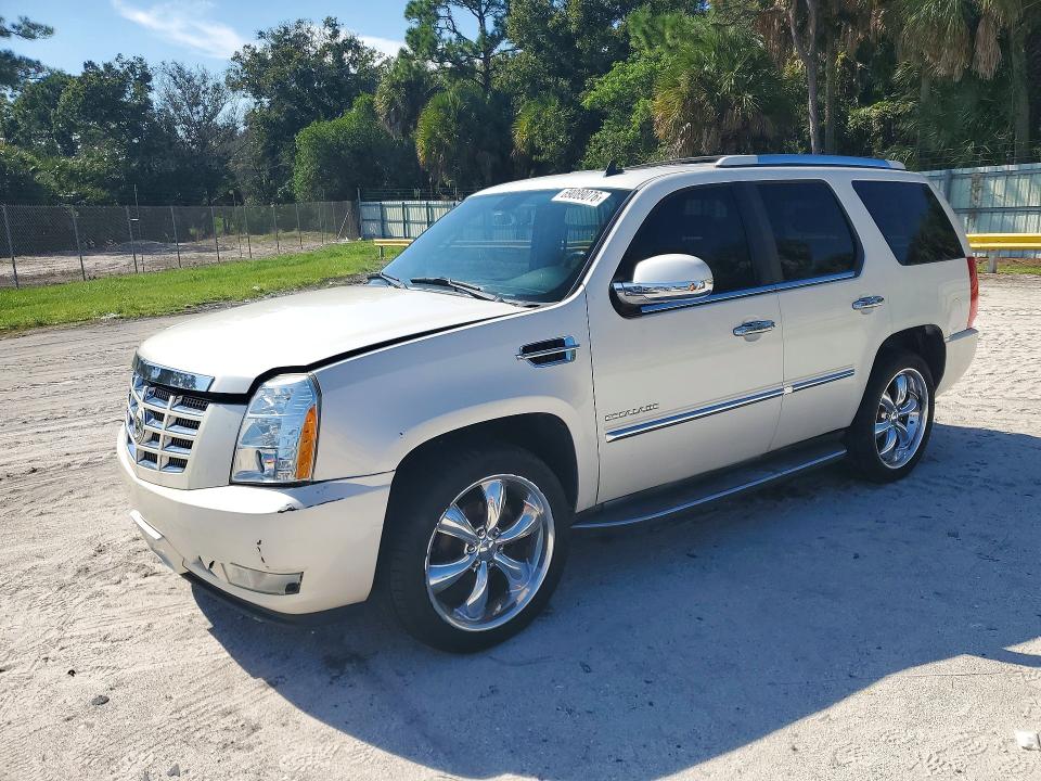 Aukcja sprzedaży 2010 Cadillac Escalade, vin: 1GYUKBEF1AR179032, numer aukcji: 69089076