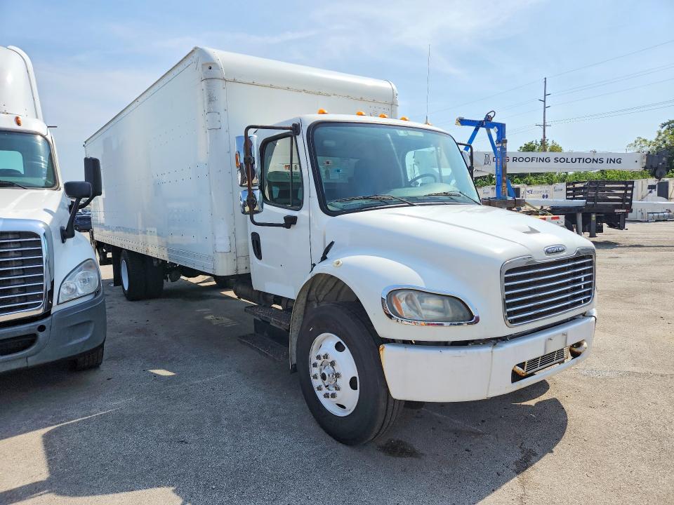 63336336 :رقم المزاد ، 3ALACWDTXHDJF8285 vin ، 2017 Freightliner M2 مزاد بيع