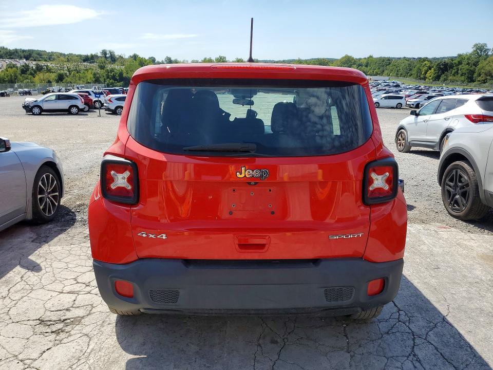 68735956 :رقم المزاد ، ZACCJBAB1JPJ37592         vin ، 2018 Jeep Renegade مزاد بيع