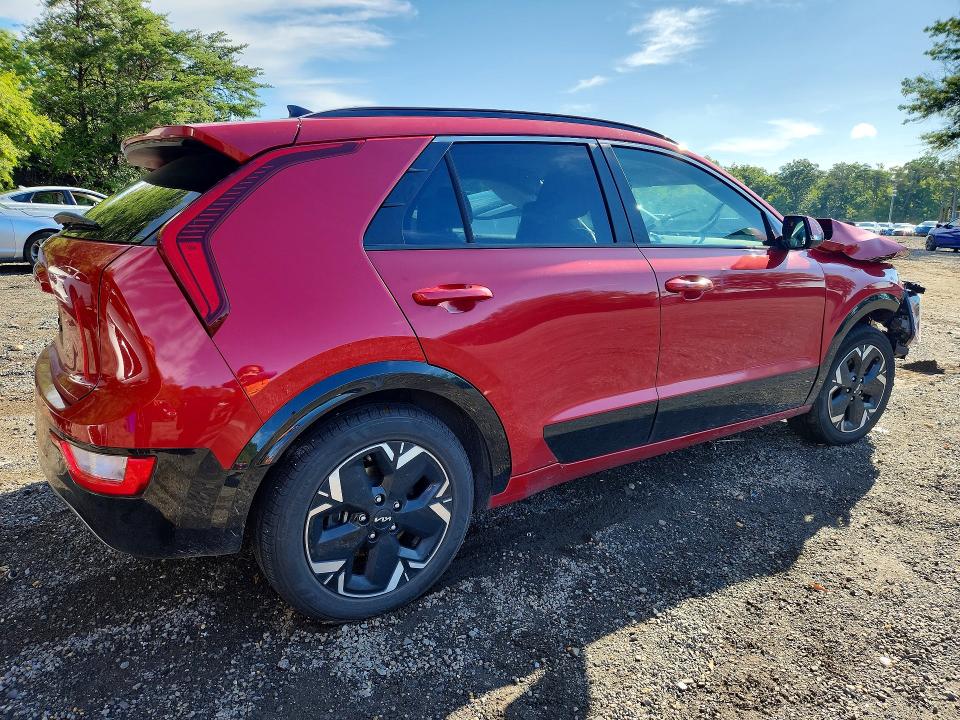 Auction sale of the 2023 Kia Niro, vin: KNDCR3L12P5026427, lot number: 69009166