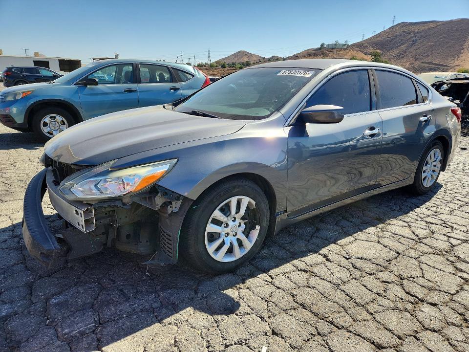 Auction sale of the 2018 Nissan Altima, vin: 1N4AL3AP5JC143217, lot number: 67832576