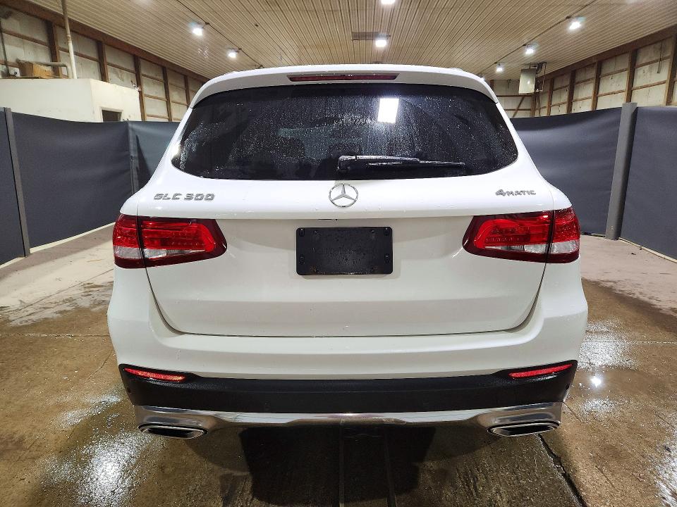 2017 Mercedes-benz Glc მანქანა იყიდება აუქციონზე, vin: WDC0G4KB4HV006622, აუქციონის ნომერი: 69610866