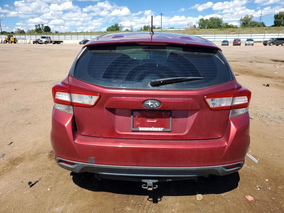 66560816 :رقم المزاد ، 4S3GTAA67J1749453 vin ، 2018 Subaru Impreza مزاد بيع