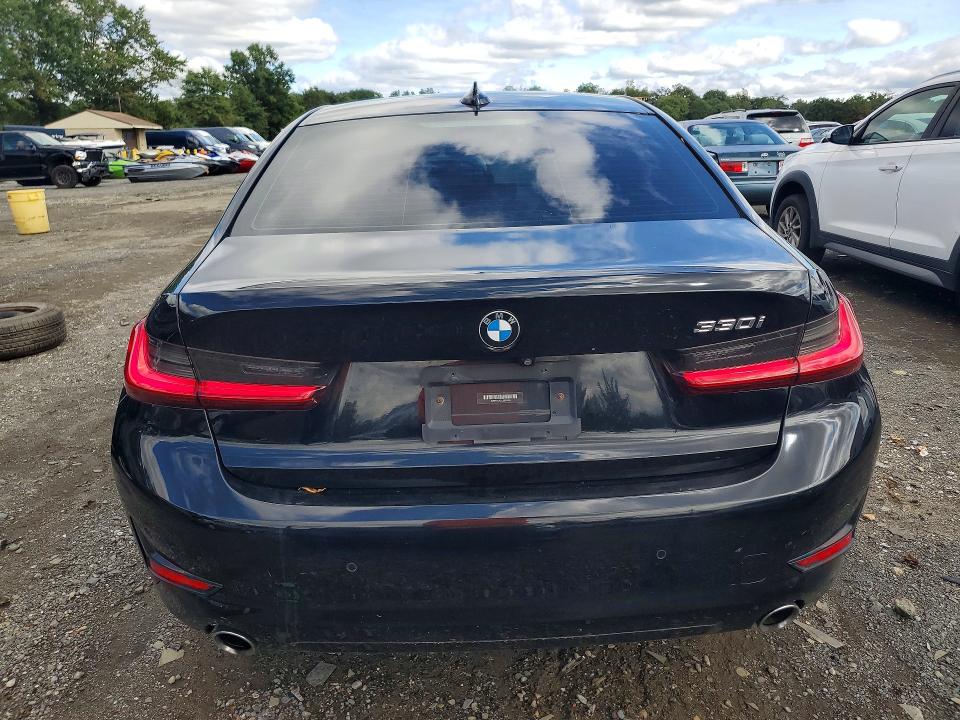 69561906 :رقم المزاد ، 3MW5R1J03L8B34895 vin ، 2020 Bmw 330i مزاد بيع
