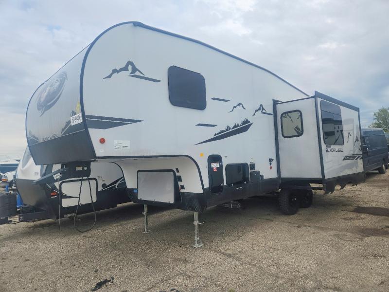 2023 Cherokee Travel Trailer მანქანა იყიდება აუქციონზე, vin: 4X4FCKZ22PX161530, აუქციონის ნომერი: 67191406