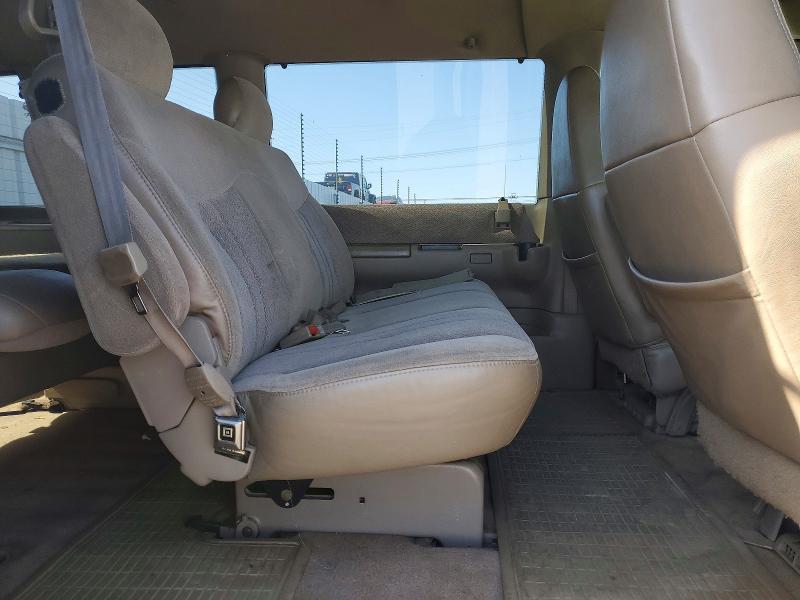 Aukcja sprzedaży 2000 Chevrolet Astro, vin: 1GNDM19W7YB205891, numer aukcji: 69768496