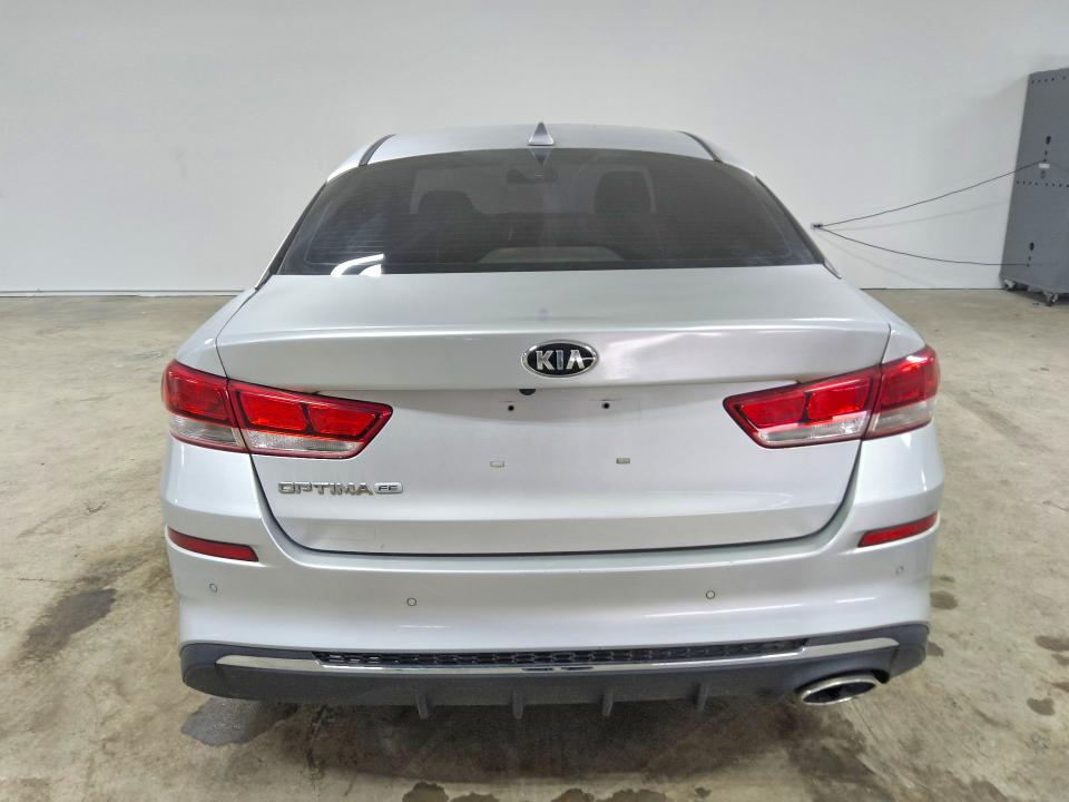 2020 Kia Optima მანქანა იყიდება აუქციონზე, vin: 5XXGT4L31LG430853, აუქციონის ნომერი: 66890036